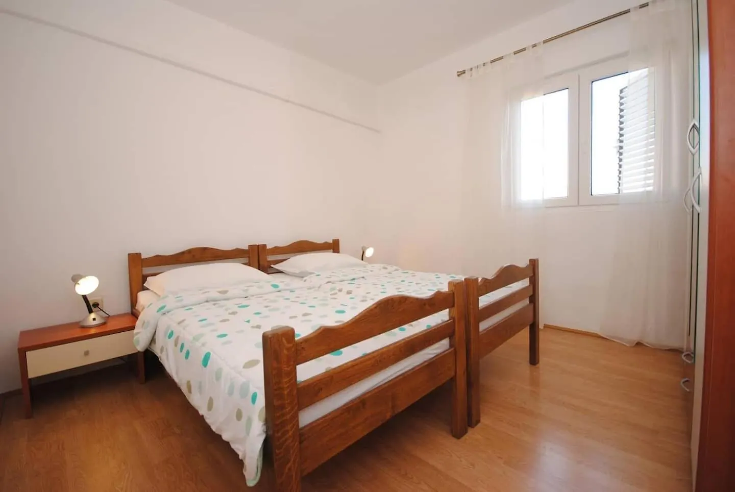 Apartments Ezgety - 330M From Beach Kastela Croatia