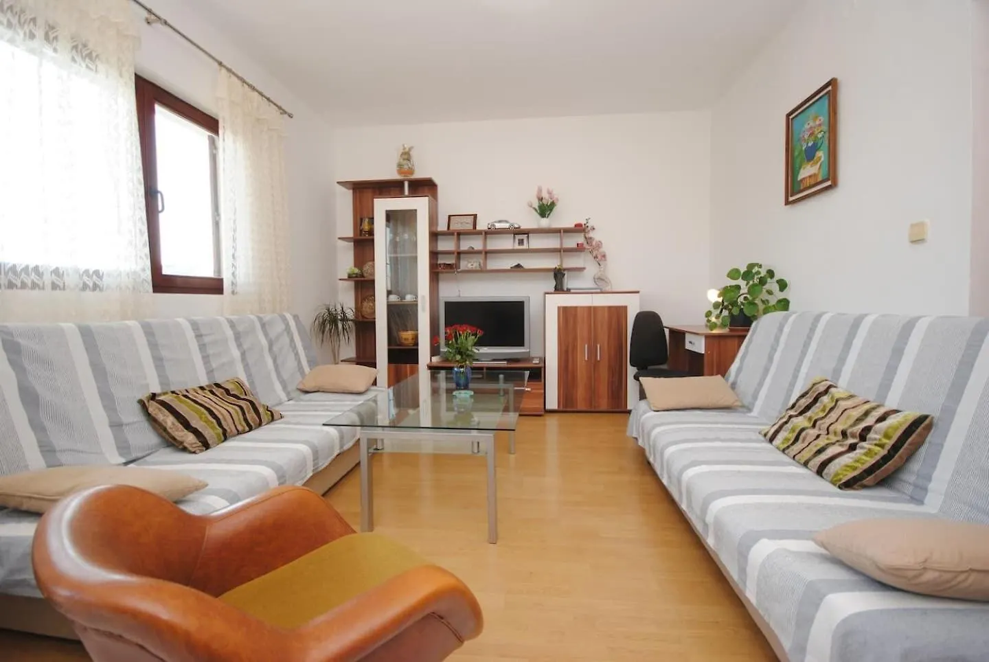 Apartments Ezgety - 330M From Beach Kastela Croatia